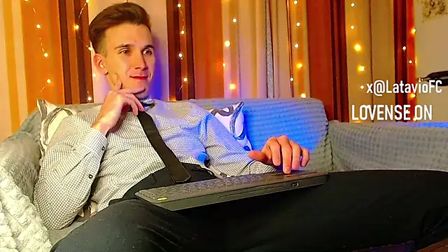 Midnighter  online show from December 23, 12:52 am