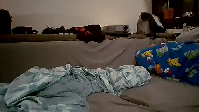 LeonieMTL online show from February 4, 3:12 am