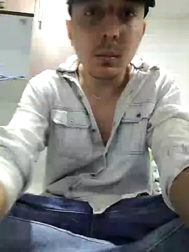 axeldaviid online show from March 7, 2:31 am