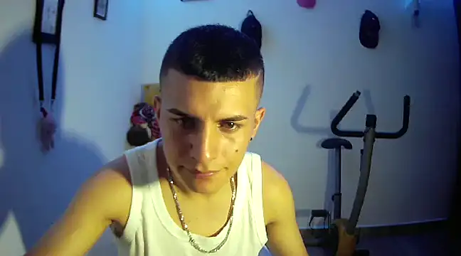 SHAT SEX online show from December 17, 11:05 pm