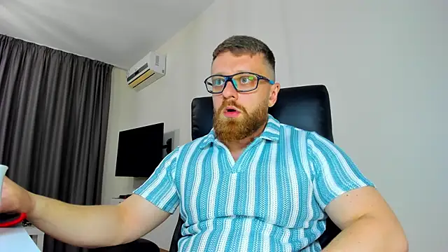 Findom guy online show from April 13, 5:46 pm