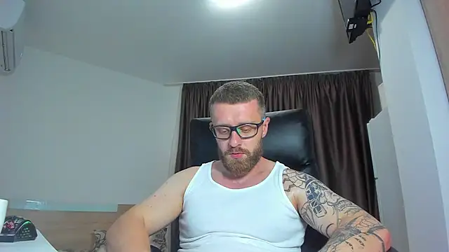 Findom guy online show from July 28, 6:07 pm