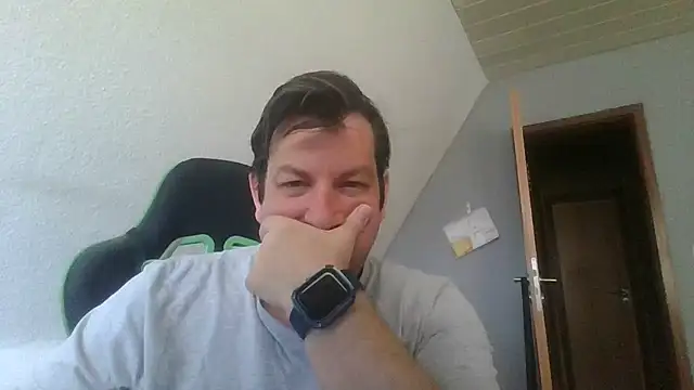 Golffahrer1982 online show from June 15, 9:34 am