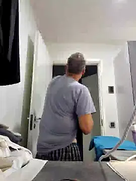 DarrenSullivanSlut online show from January 27, 9:34 am