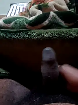 Naughtyforpussy online show from December 19, 7:44 pm