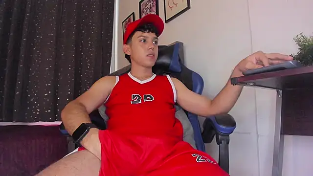 The skinnyguys online show from March 7, 10:07 pm