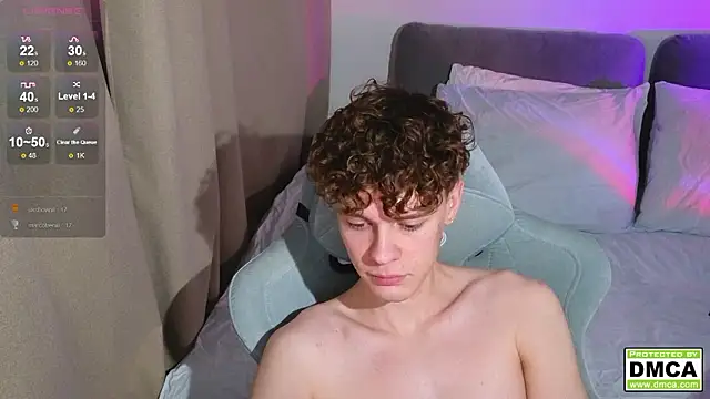 cute thomas online show from February 11, 8:14 pm