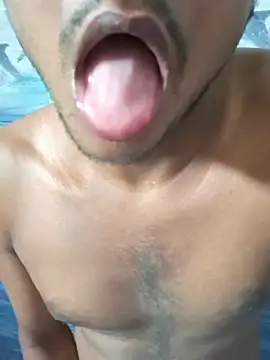 Itsdesi boy online show from June 8, 1:01 am