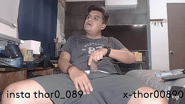 thor000089 online show from July 24, 2:31 am