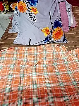 adicma123 online show from November 1, 6:45 pm