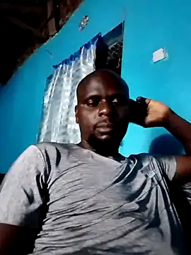 Snapshot of Leebwoy20 chatting on October 20, 11:03 am Leebwoy20 online show from October 20, 11:03 am