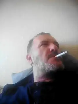 Snapshot of bestofyalcinturkey chatting on December 17, 11:39 am bestofyalcinturkey online show from December 17, 11:39 am