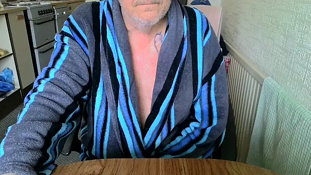 daddyflash online show from February 19, 12:01 pm