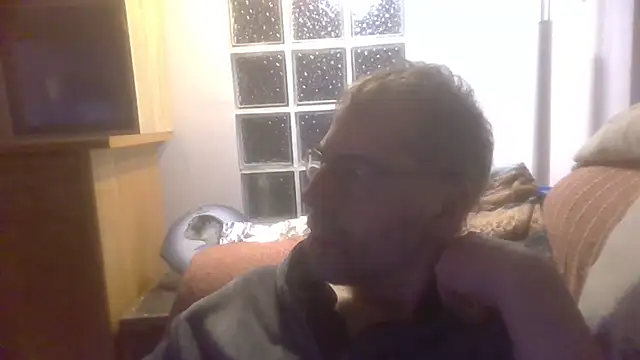 ptitcanard60600 online show from November 23, 11:38 pm