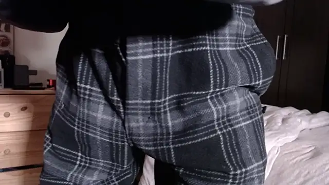 hottottrot691 online show from October 28, 12:35 am