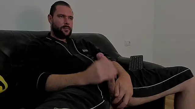 KingMalcom online show from July 22, 10:40 am