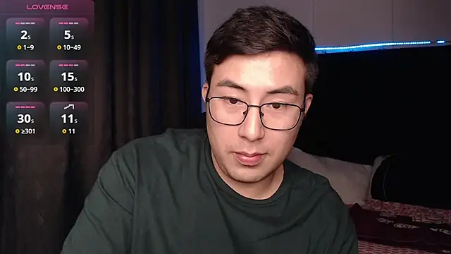 andrewmhilton  online show from February 15, 6:52 am