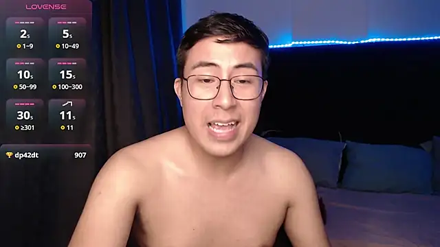 andrewmhilton  online show from April 8, 6:24 am