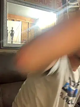 Midwestalpha online show from June 17, 4:53 pm