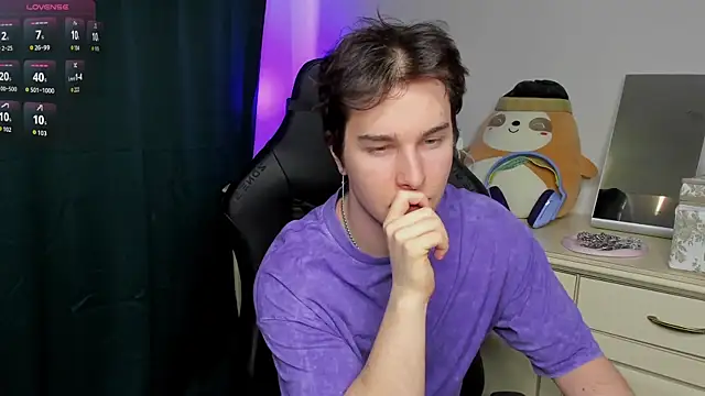 Vincent Strong online show from February 21, 1:12 pm