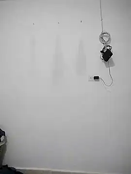 andresardila online show from December 18, 12:54 am