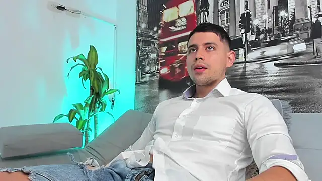 Snapshot of ANDER_PEREZ chatting on February 7, 2:58 pm ANDER PEREZ online show from February 7, 2:58 pm