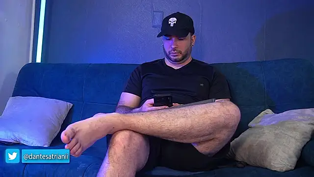 dantesatrianii online show from March 26, 2:59 am