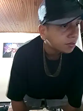 Peterking11 online show from November 11, 8:08 am