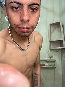 Mollly n david online show from March 25, 6:12 pm