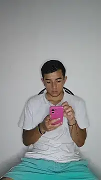 Thick Cock online show from March 29, 4:01 am