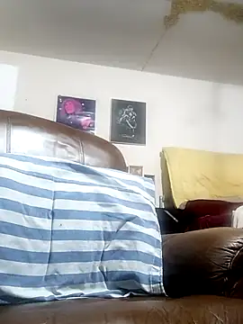 ColdVisitor online show from February 8, 7:03 am