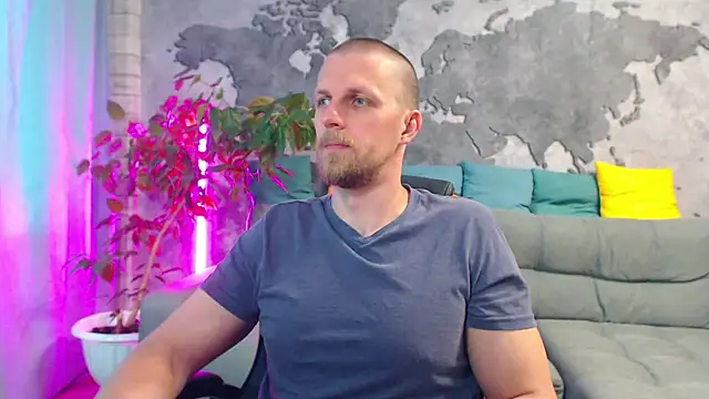 VikingChrisss online show from July 24, 11:06 am