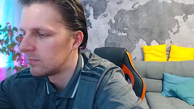 VikingChrisss online show from March 12, 9:17 am