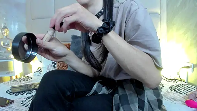 Hecatee 77 online show from February 24, 7:58 pm