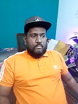 Rayansmith  online show from February 14, 10:05 pm