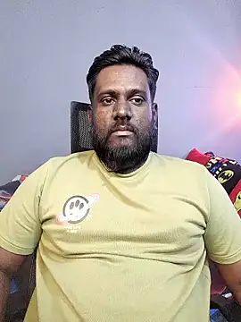 Rayansmith  online show from January 11, 2:04 am