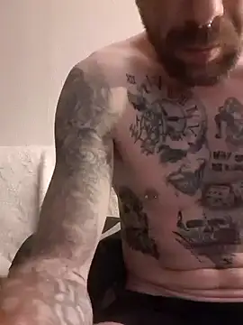 PIercingBoy38 online show from February 8, 2:36 am