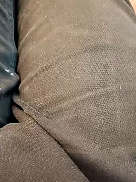 u wan me online show from November 9, 7:56 am