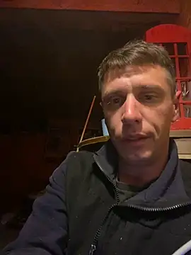 DillPie online show from November 11, 7:46 am